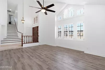 7813 W Dreyfus Drive, Peoria, AZ 85381 - Photo 5