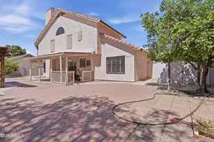 7813 W Dreyfus Dr, Peoria, AZ 85381 - Photo 27
