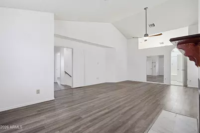 7813 W Dreyfus Drive, Peoria, AZ 85381 - Photo 15