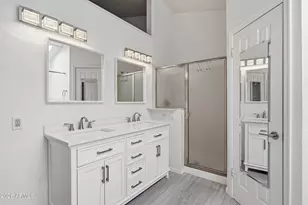 7813 W Dreyfus Dr, Peoria, AZ 85381 - Photo 17