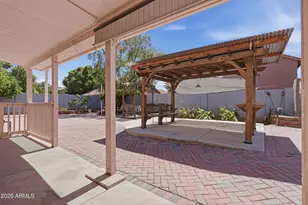 7813 W Dreyfus Dr, Peoria, AZ 85381 - Photo 29