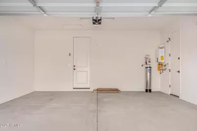 21301 W Roanoke Avenue, Buckeye, AZ 85396 - Photo 39