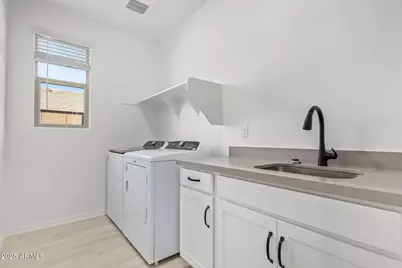 21301 W Roanoke Avenue, Buckeye, AZ 85396 - Photo 33