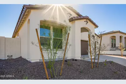 21301 W Roanoke Avenue, Buckeye, AZ 85396 - Photo 9