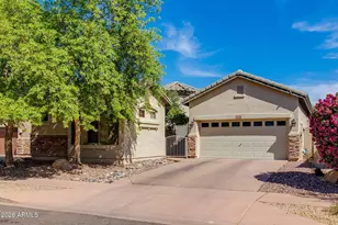 3002 W Sentinel Rock Rd, Phoenix, AZ 85086 - Photo 1