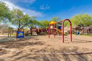 3002 W Sentinel Rock Rd, Phoenix, AZ 85086 - Photo 33