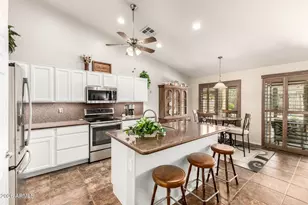 1421 E Laurel Dr, Casa Grande, AZ 85122 - Photo 11