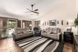 1421 E Laurel Dr, Casa Grande, AZ 85122 - Photo 5