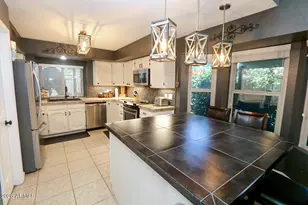 5530 E Beverly Ln, Scottsdale, AZ 85254 - Photo 11
