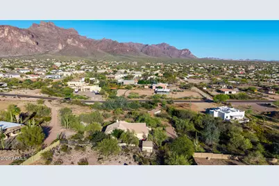 368 N Mountain View Road, Apache Junction, AZ 85119 - Photo 41