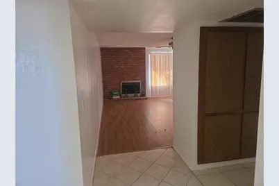 11226 S Tomi Drive, Phoenix, AZ 85044 - Photo 7