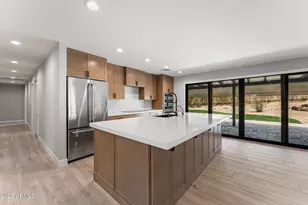 6051 North 23rd Pl, Phoenix, AZ 85016 - Photo 17