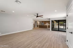 6051 North 23rd Pl, Phoenix, AZ 85016 - Photo 21