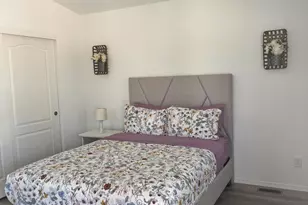 1363 N Plaza Dr, Apache Junction, AZ 85120 - Photo 17