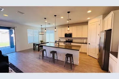 14424 W Aster Drive, Surprise, AZ 85379 - Photo 3