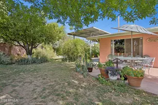1228 E Tuckey Ln, Phoenix, AZ 85014 - Photo 37