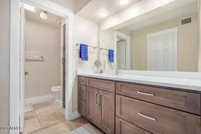 9823 W Topeka Drive, Peoria, AZ 85382 - Photo 11