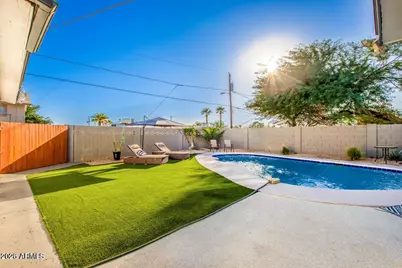 3329 E Palm Lane, Phoenix, AZ 85008 - Photo 43