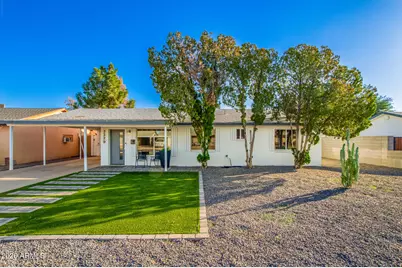 3329 E Palm Lane, Phoenix, AZ 85008 - Photo 1