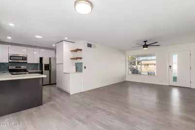 3329 E Palm Lane, Phoenix, AZ 85008 - Photo 13