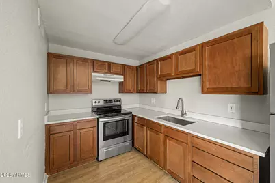 3645 N 69th Avenue #76, Phoenix, AZ 85033 - Photo 3