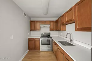 3645 N 69th Ave, Phoenix, AZ 85033 - Photo 13