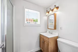 9427 N 1st Ave, Phoenix, AZ 85021 - Photo 17