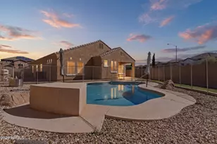 10525 W Melinda Ln, Peoria, AZ 85382 - Photo 3
