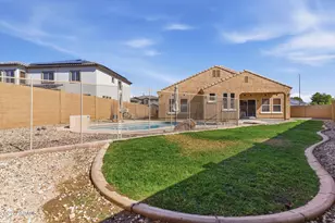 10525 W Melinda Ln, Peoria, AZ 85382 - Photo 29