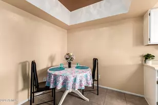 10610 S 48th St, Phoenix, AZ 85044 - Photo 7
