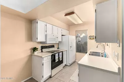10610 S 48th Street #1071, Phoenix, AZ 85044 - Photo 9
