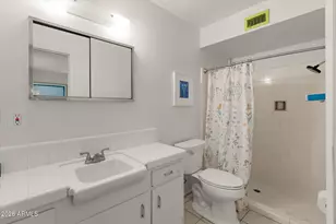 1810 E Euclid Ave, Phoenix, AZ 85042 - Photo 19