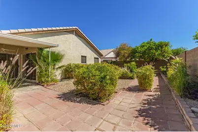 10523 W Mohawk Lane, Peoria, AZ 85382 - Photo 25