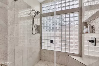 1124 E Hiddenview Drive, Phoenix, AZ 85048 - Photo 17