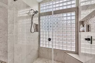 1124 E Hiddenview Dr, Phoenix, AZ 85048 - Photo 17