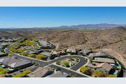 16486 W Valencia Drive, Goodyear, AZ 85338 - Photo 53