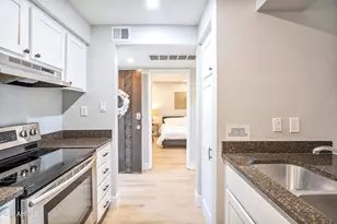 7625 E Camelback Road E, Scottsdale, AZ 85251 - Photo 3