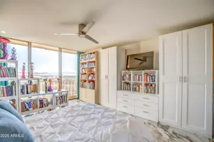 207 W Clarendon Ave, Phoenix, AZ 85013 - Photo 17