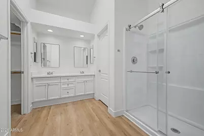 3326 N 42nd Street, Phoenix, AZ 85018 - Photo 11