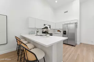 3326 N 42nd St, Phoenix, AZ 85018 - Photo 17