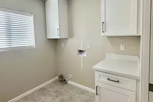 2329 E Enrose St, Mesa, AZ 85213 - Photo 11