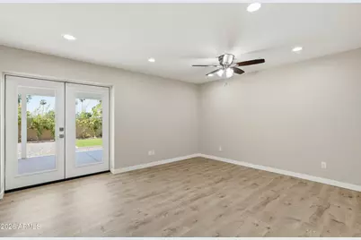 2329 E Enrose Street, Mesa, AZ 85213 - Photo 17
