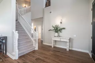7526 E Orion Cir, Mesa, AZ 85207 - Photo 11