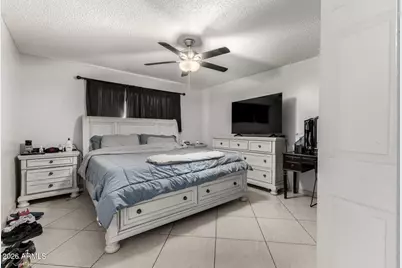 4019 N 60th Avenue, Phoenix, AZ 85033 - Photo 11