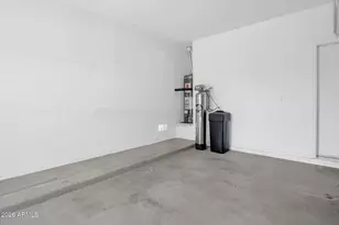 14836 W Desert Hills Dr, Surprise, AZ 85379 - Photo 29