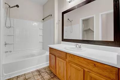 14836 W Desert Hills Drive, Surprise, AZ 85379 - Photo 15