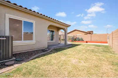 14836 W Desert Hills Drive, Surprise, AZ 85379 - Photo 23