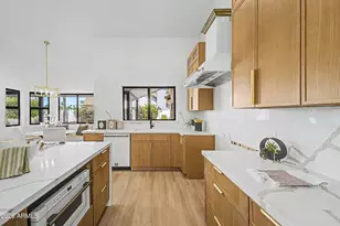 6002 E Winchcomb Dr, Scottsdale, AZ 85254 - Photo 7