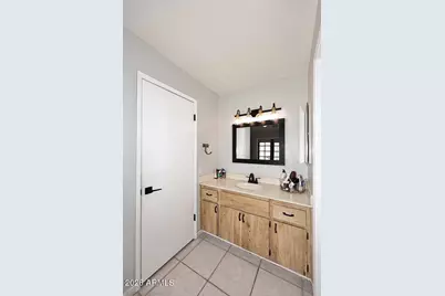 1721 E Sandra Terrace, Phoenix, AZ 85022 - Photo 19