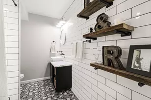 3635 E Turney Ave, Phoenix, AZ 85018 - Photo 9